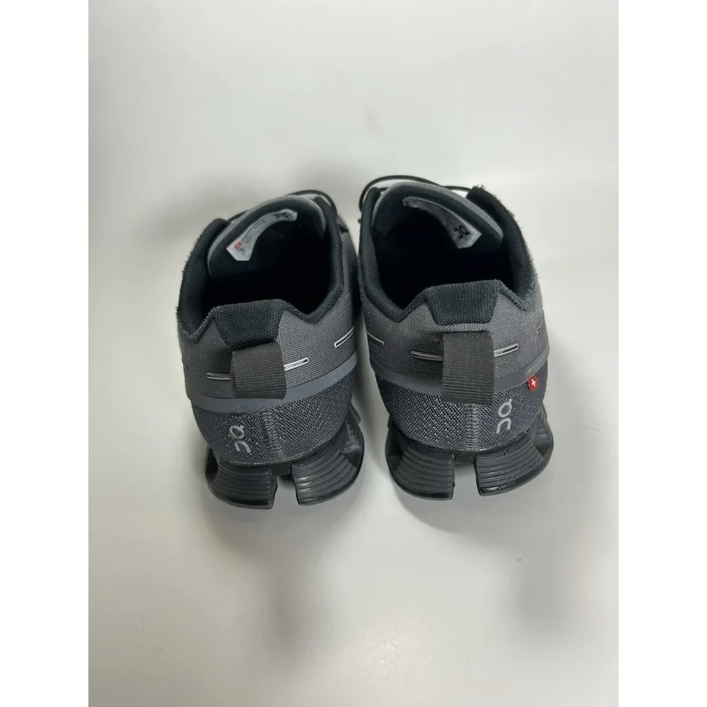 On Cloud 5 Waterproof Running Shoes Mens 9.5 Grey Black Swiss